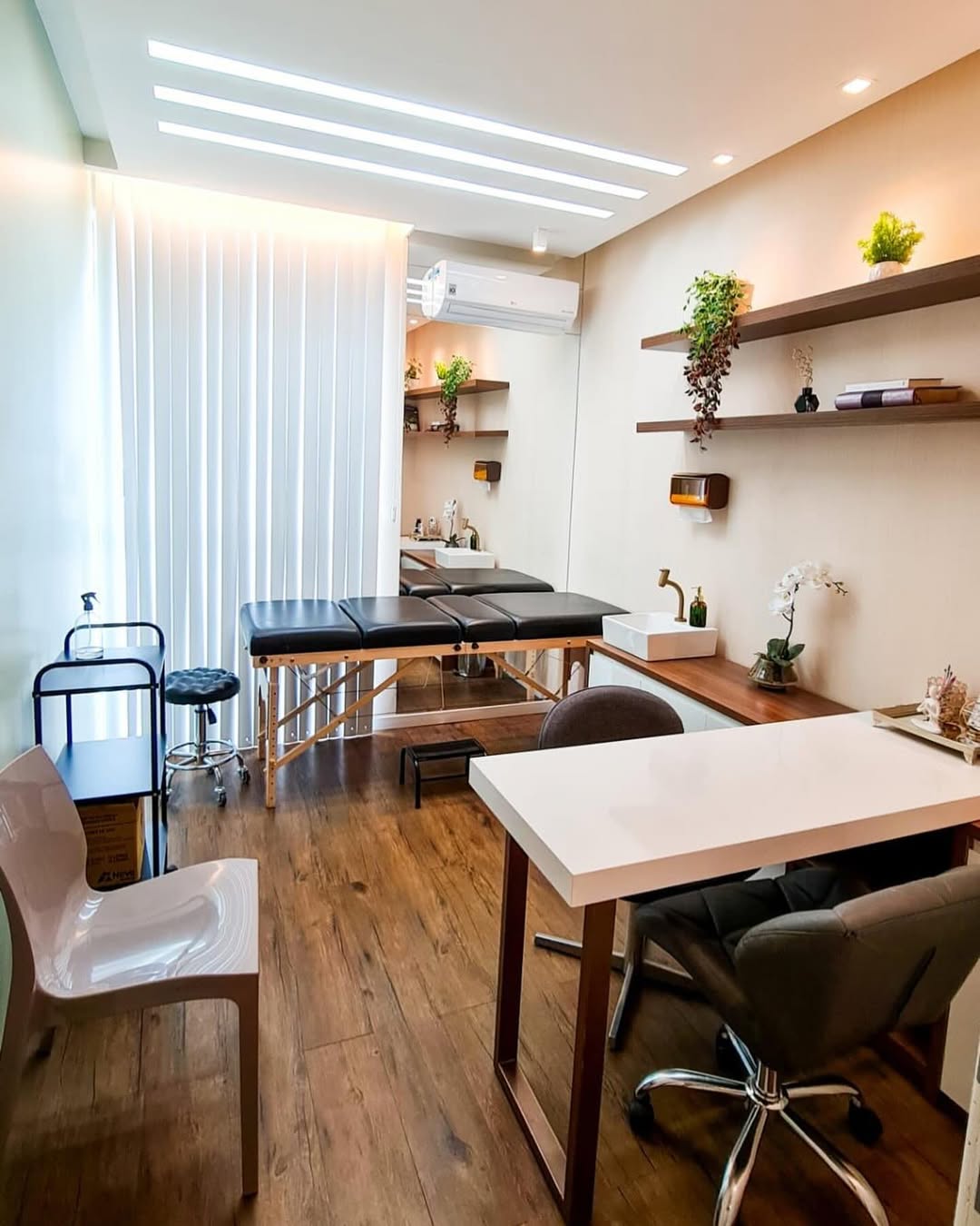 Salas disponíveis para locação no melhor espaço de Aracaju-se para atender seus pacientes com to (2)